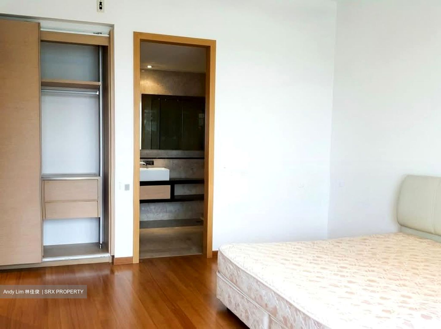 Marina Bay Residences (D1), Condominium #561630691